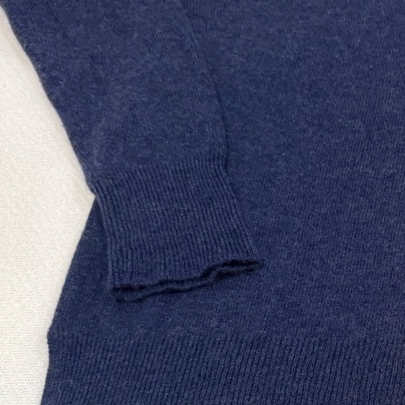 Theory cashmere sweater - dark blue/navy. Medium - Picture 5 of 6